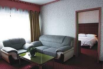 Urumqi Jingu Hotel Extérieur photo