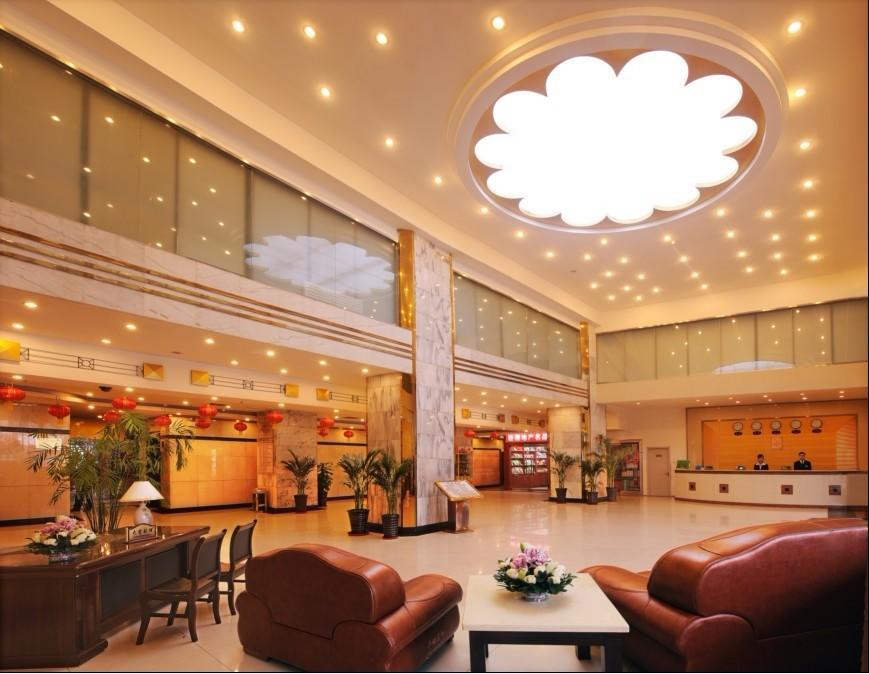 Urumqi Jingu Hotel Extérieur photo